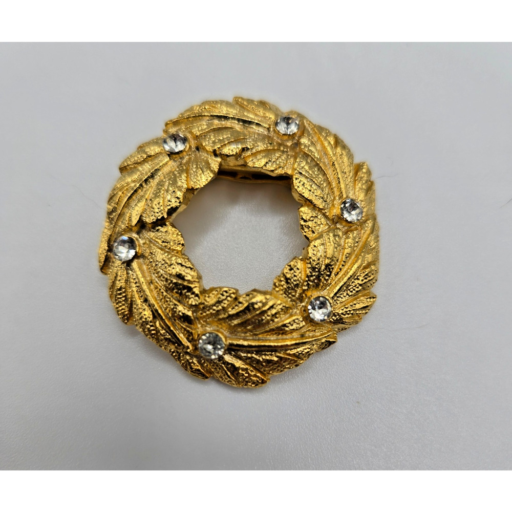 VTG Lieba USA Wreath Scarf Clip Goldtone Rhinestone Accents